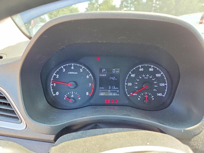 2019 HYUNDAI ACCENT SE 9