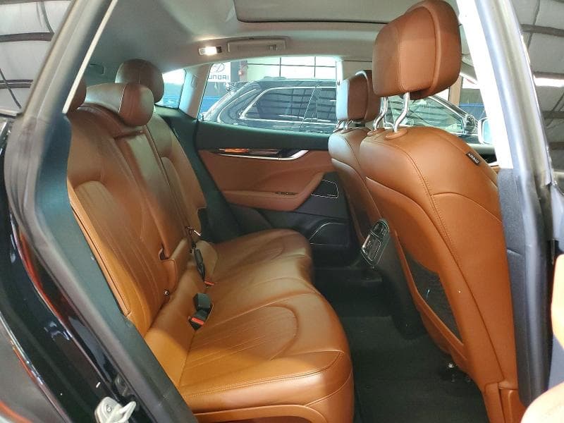 2017 MASERATI LEVANTE S 11