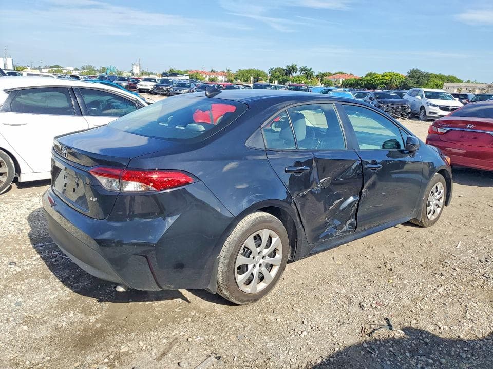 2026 TOYOTA COROLLA LE 3