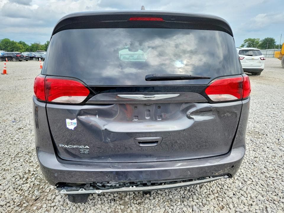 2020 CHRYSLER PACIFICA TOURING L 6
