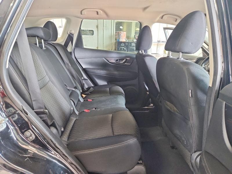 2018 NISSAN ROGUE SV 10