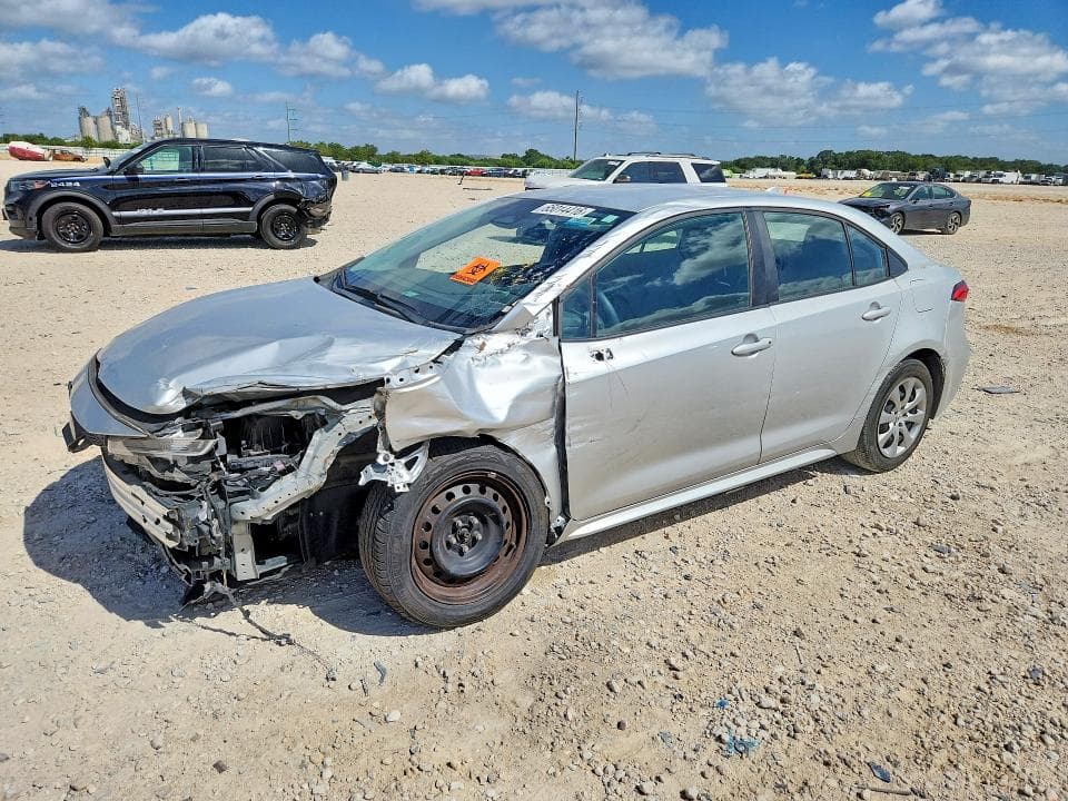 2023 TOYOTA COROLLA LE - 1