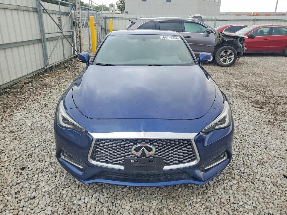 2018 INFINITI Q60 3.0T LUXE 5