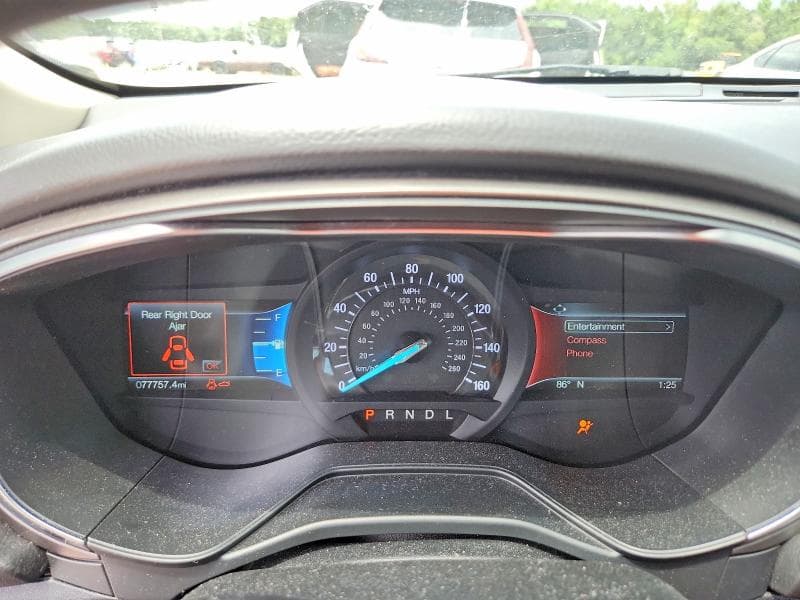 2020 FORD FUSION SE 9