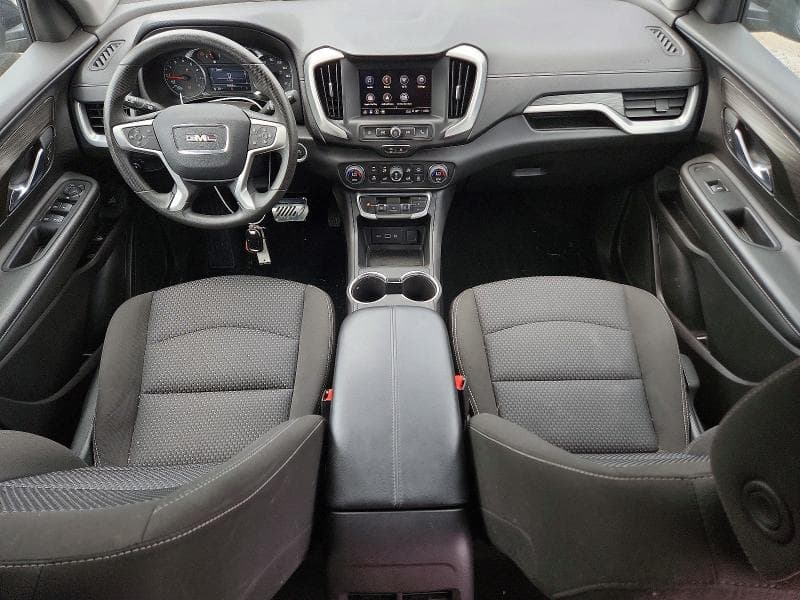 2024 GMC TERRAIN SLE 8
