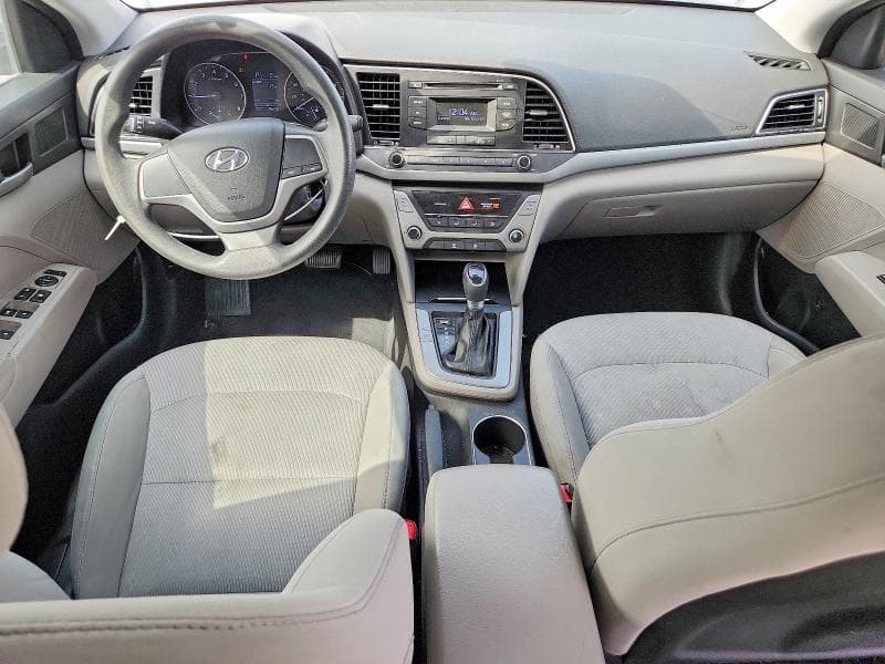 2017 HYUNDAI ELANTRA SE 8