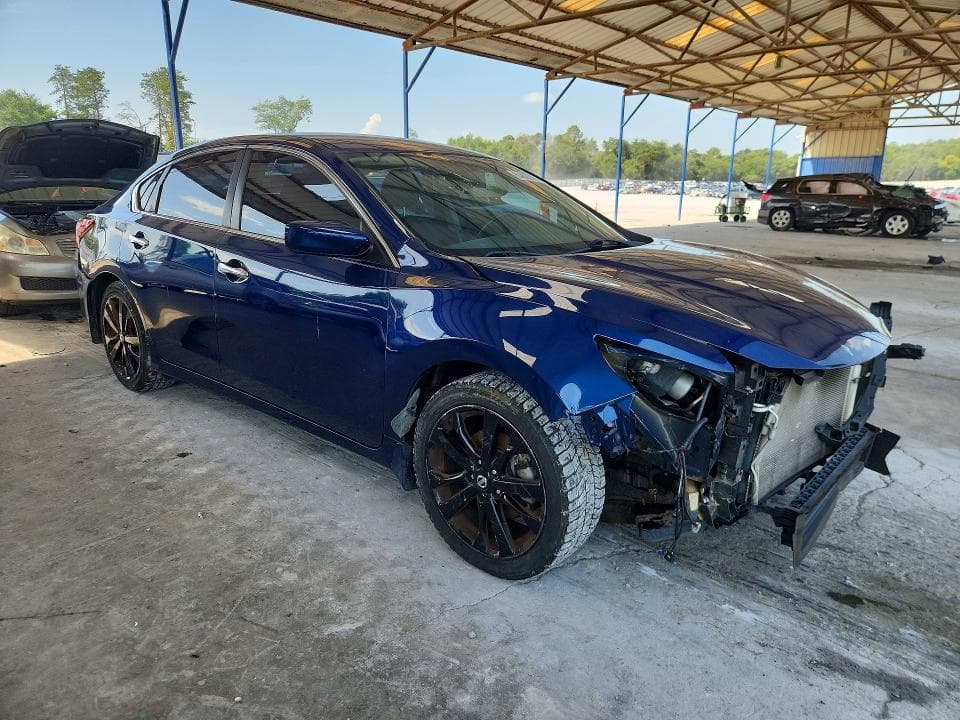 2017 NISSAN ALTIMA 4