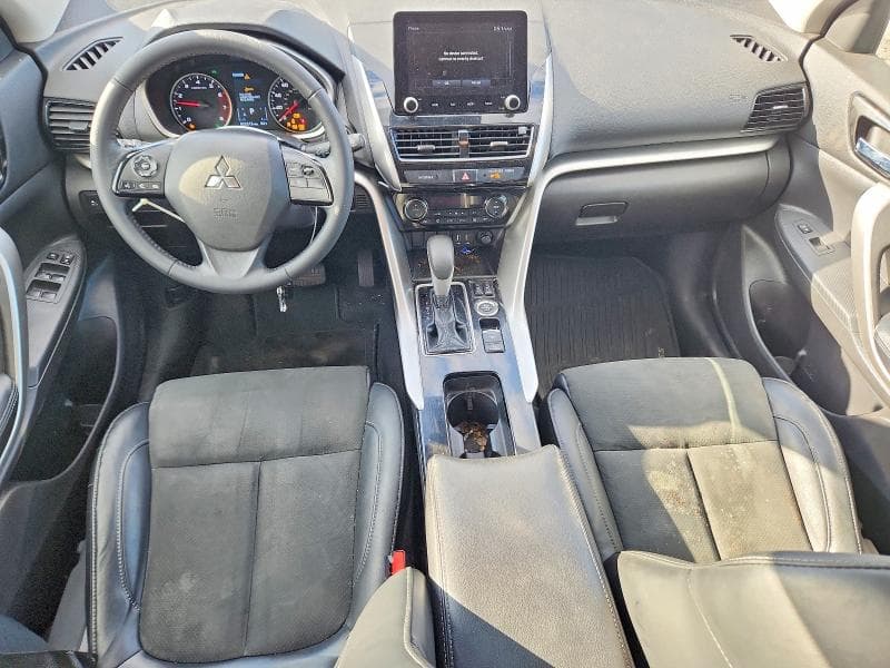 2023 MITSUBISHI ECLIPSE CROSS SE 8