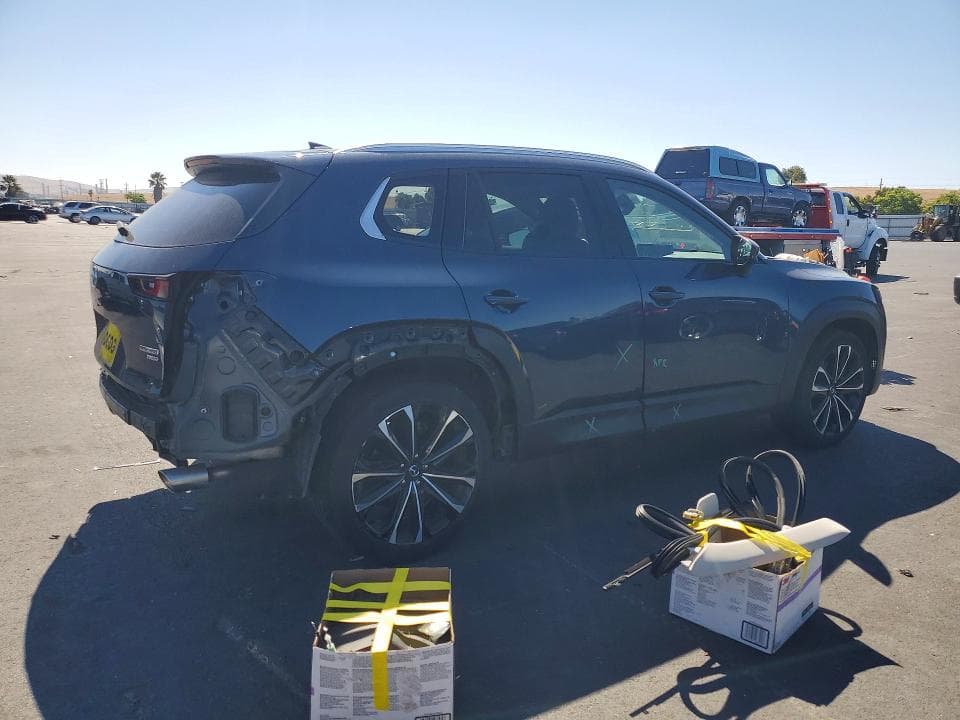 2023 MAZDA CX-50 PREMIUM PLUS 3