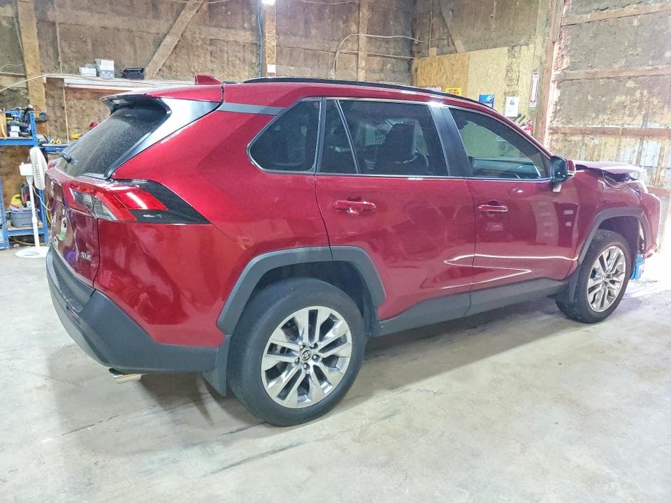 2024 TOYOTA RAV4 XLE PREMIUM 3