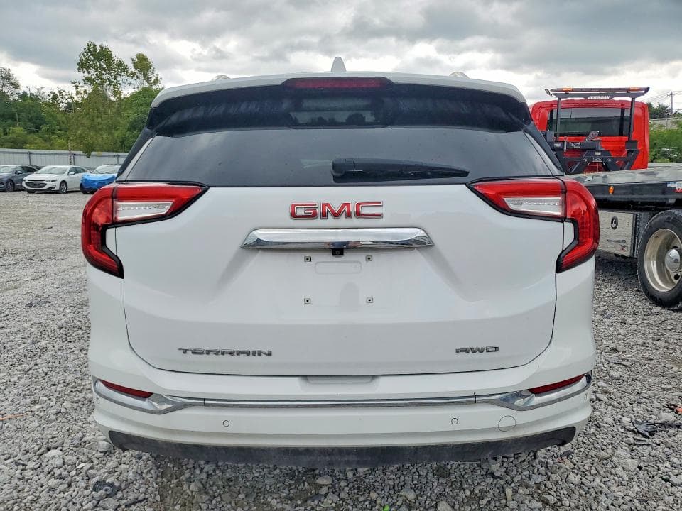2023 GMC TERRAIN DENALI 6