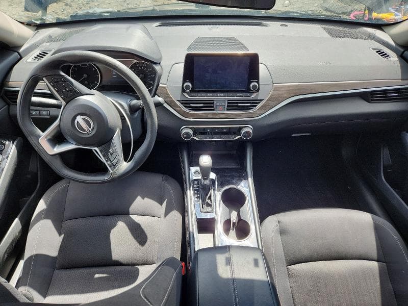 2023 NISSAN ALTIMA SV 8