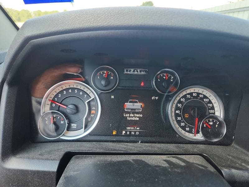 2019 RAM 1500 CLASSIC SLT 9