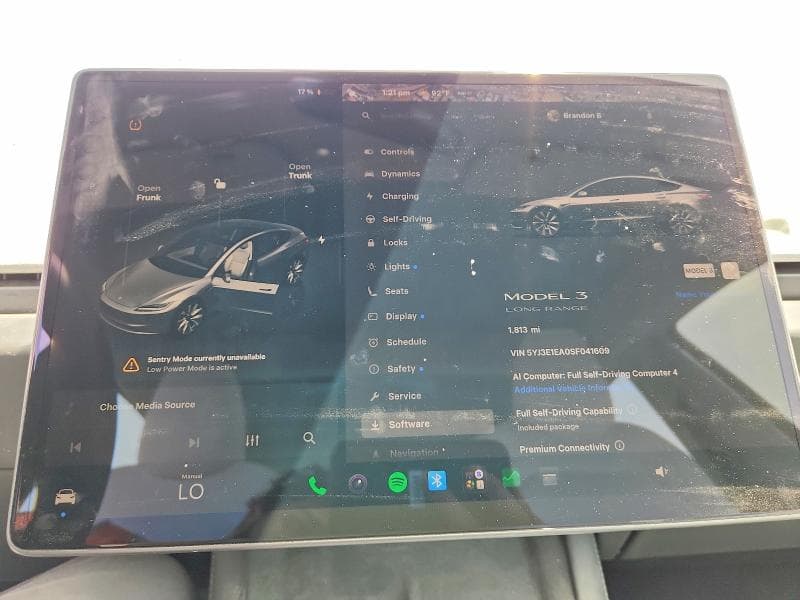2025 TESLA MODEL 3 9
