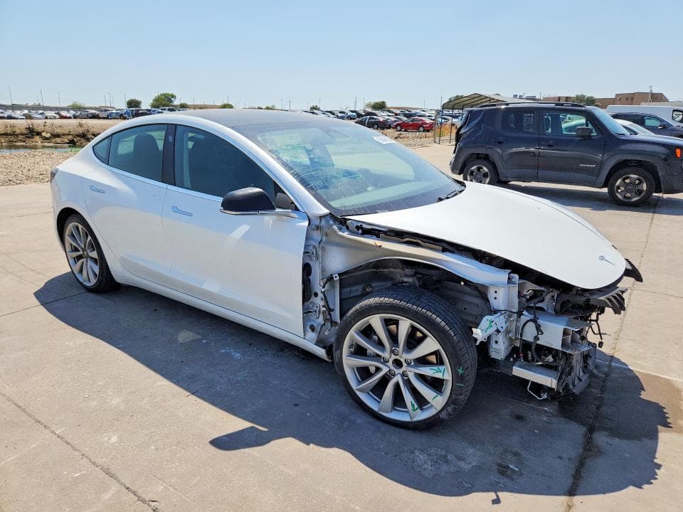 2020 TESLA MODEL 3 4
