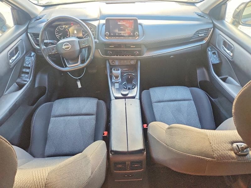 2025 NISSAN ROGUE SV 8