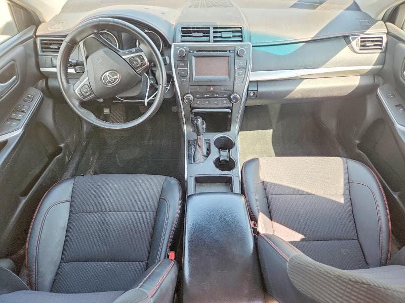 2017 TOYOTA CAMRY SE 8