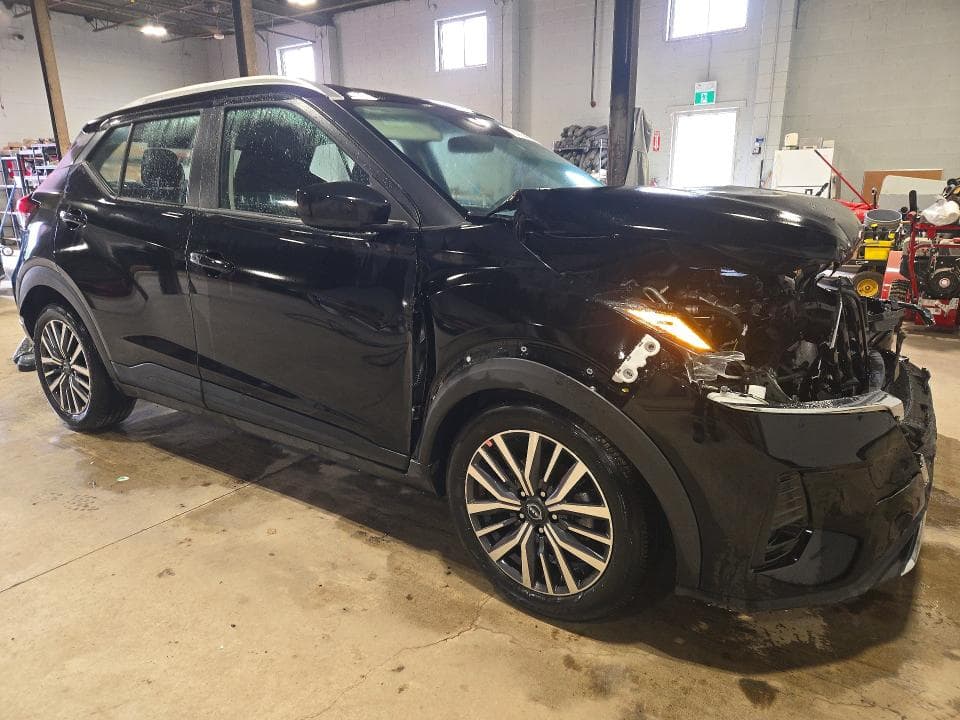 2025 NISSAN KICKS PLAY SV 4