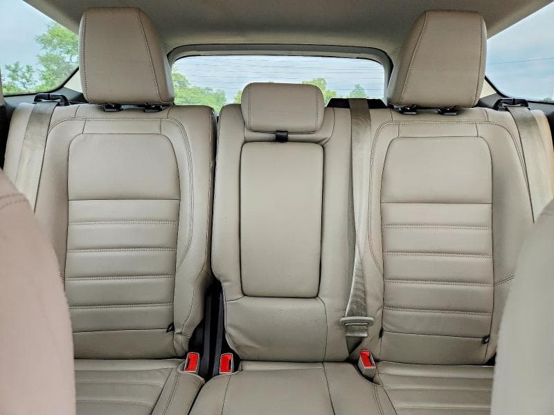 2018 FORD ESCAPE SEL 10