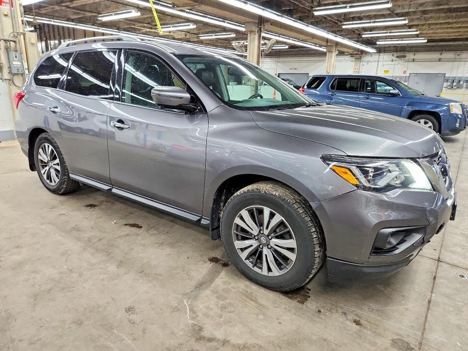 2017 NISSAN PATHFINDER S 4