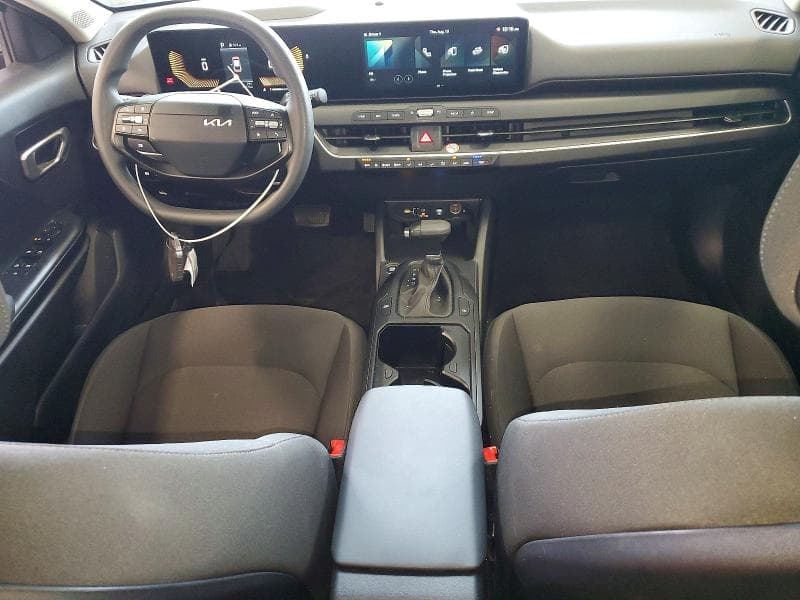 2026 KIA K4 LXS 8