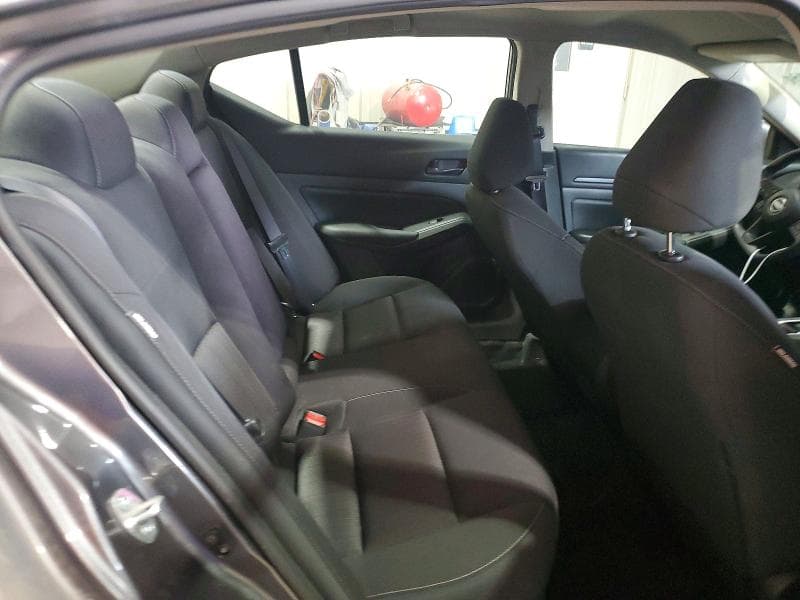 2023 NISSAN ALTIMA S 10