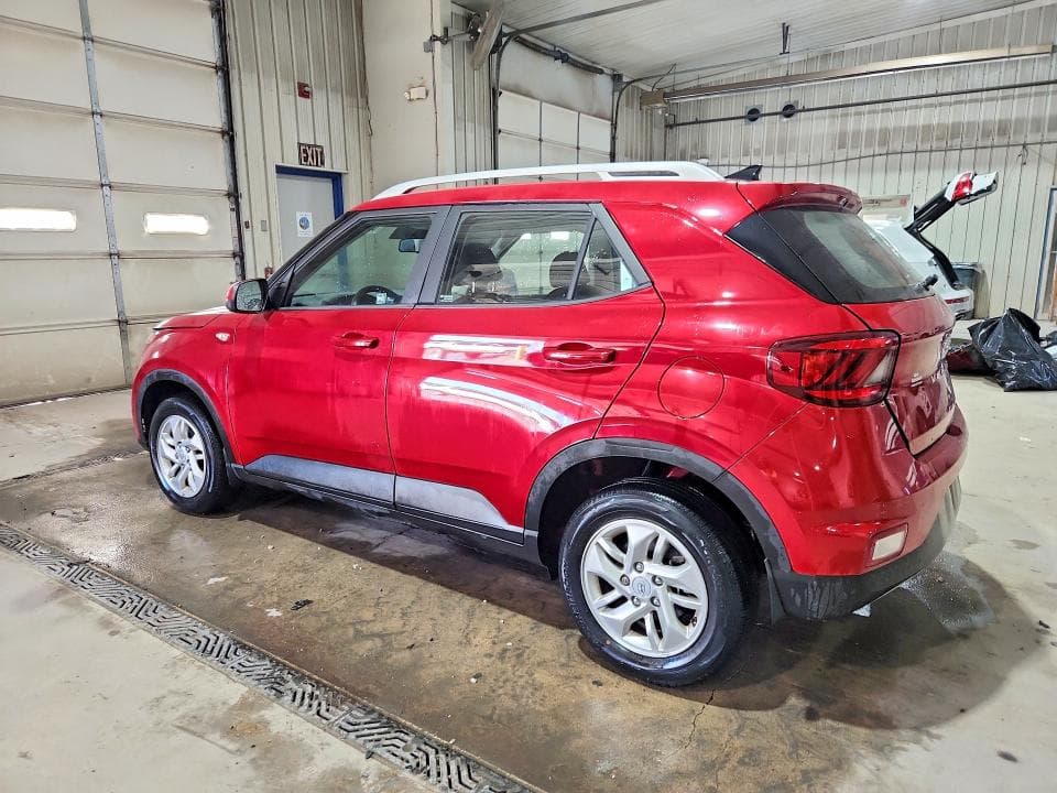 2020 HYUNDAI VENUE SEL 2