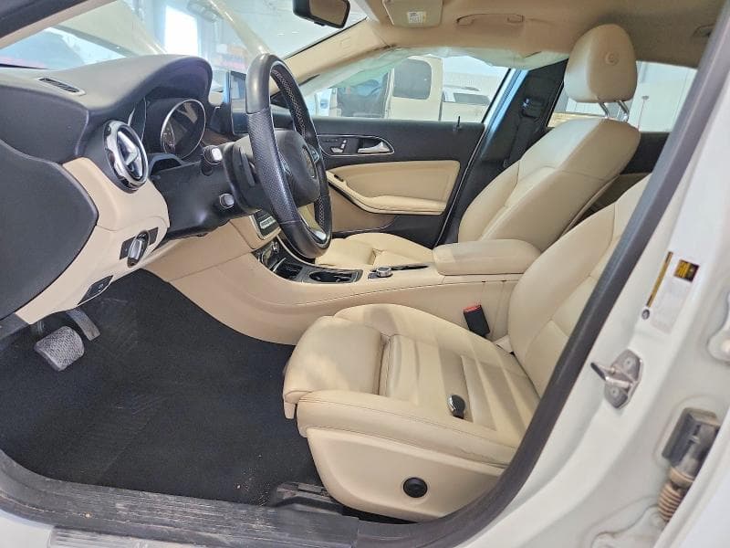 2019 MERCEDES-BENZ GLA 250 4MATIC 7