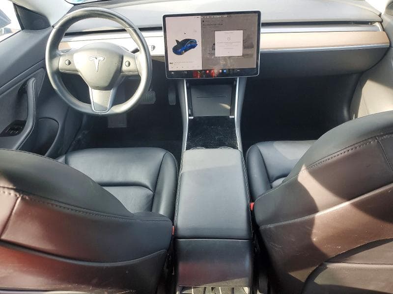 2019 TESLA MODEL 3 8