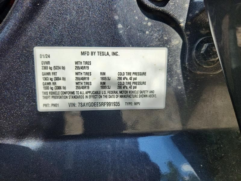 2024 TESLA MODEL Y 13