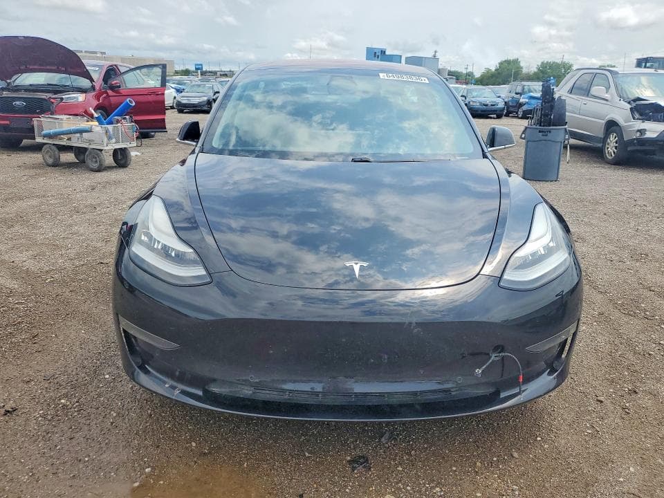 2018 TESLA MODEL 3 5