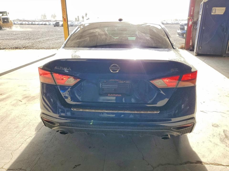 2021 NISSAN ALTIMA SR 6