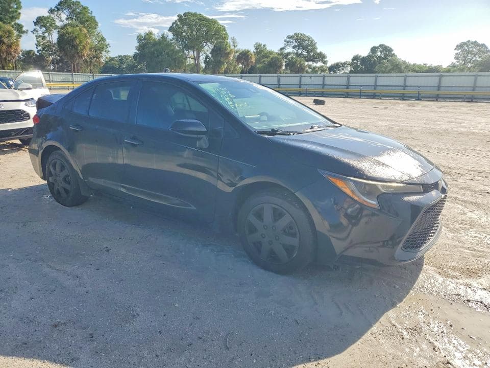 2020 TOYOTA COROLLA LE 4