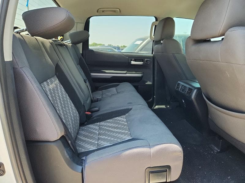 2018 TOYOTA TUNDRA CREWMAX SR5 10