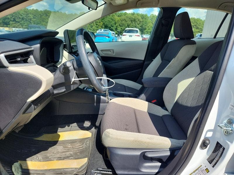 2026 TOYOTA COROLLA LE 7