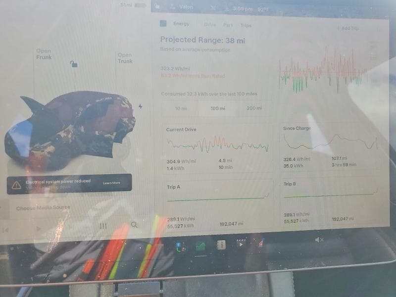 2023 TESLA MODEL Y 18