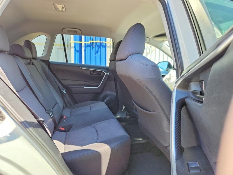 2019 TOYOTA RAV4 LE 11