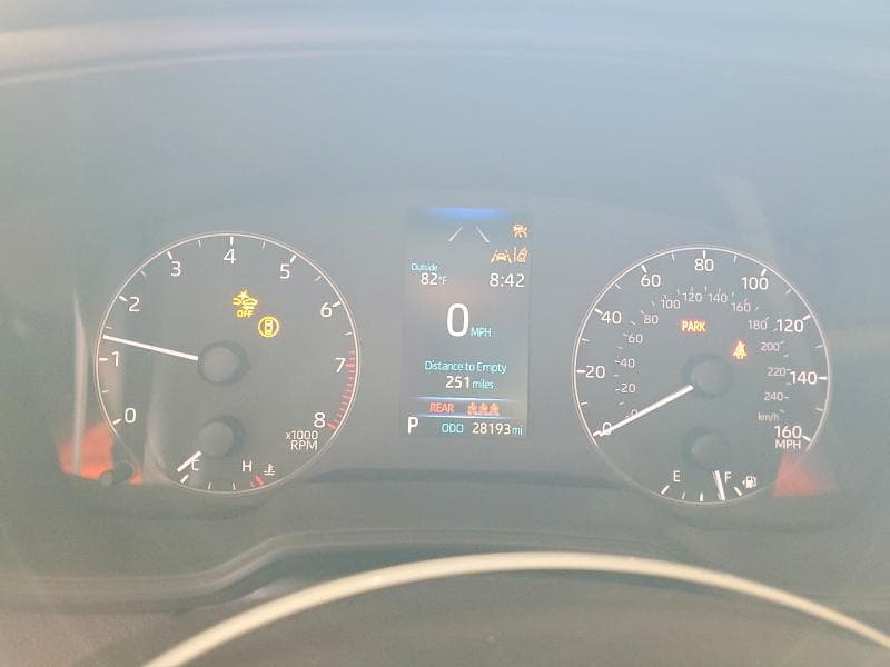 2024 TOYOTA COROLLA LE 9