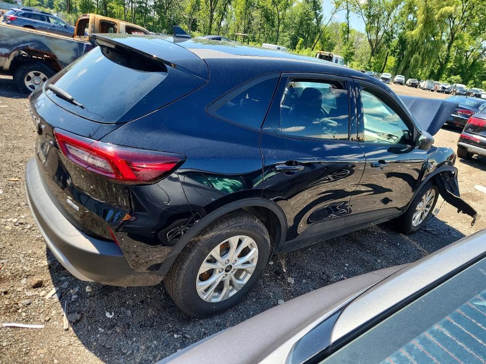 2025 FORD ESCAPE ACTIVE 3
