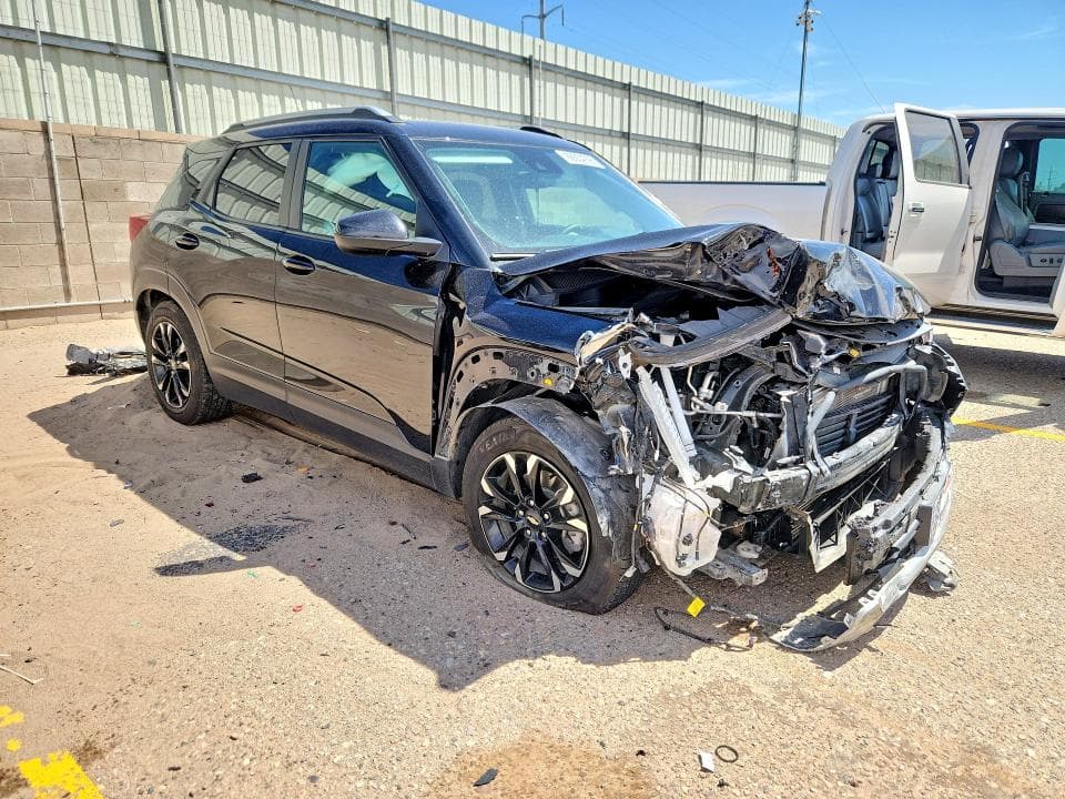 2023 CHEVROLET TRAILBLAZER LT 4