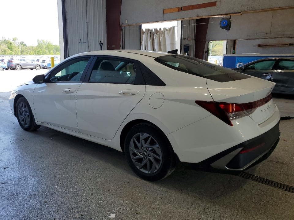 2024 HYUNDAI ELANTRA SEL 2