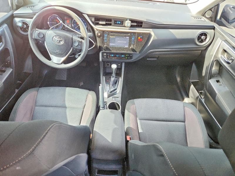 2018 TOYOTA COROLLA LE 8