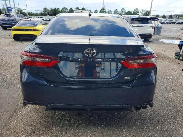 2021 TOYOTA CAMRY SE 6
