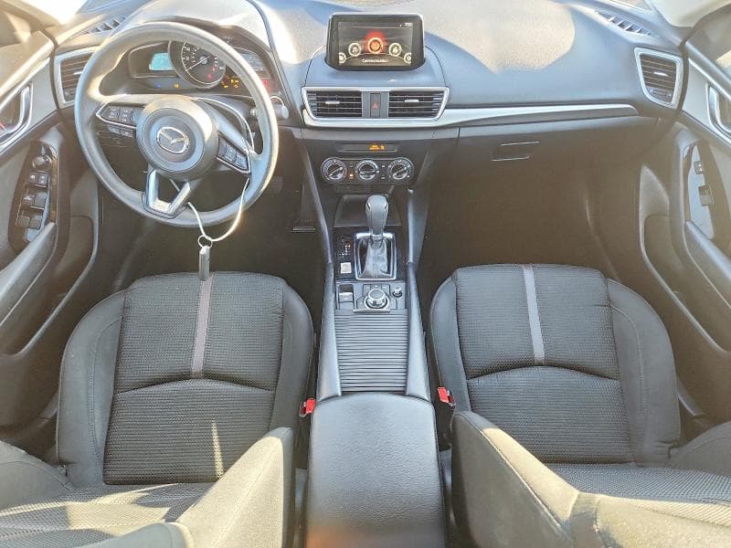 2018 MAZDA 3 SPORT 8