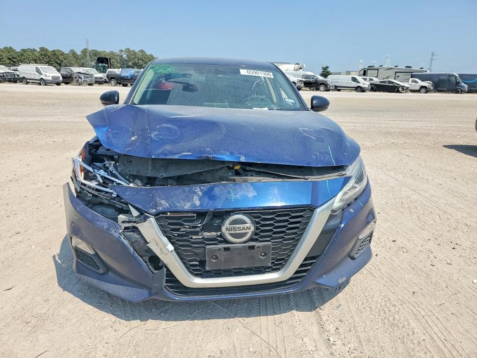 2019 NISSAN ALTIMA SR 5