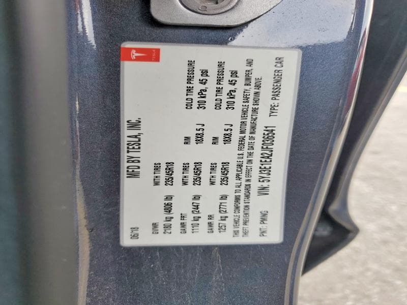 2018 TESLA MODEL 3 12