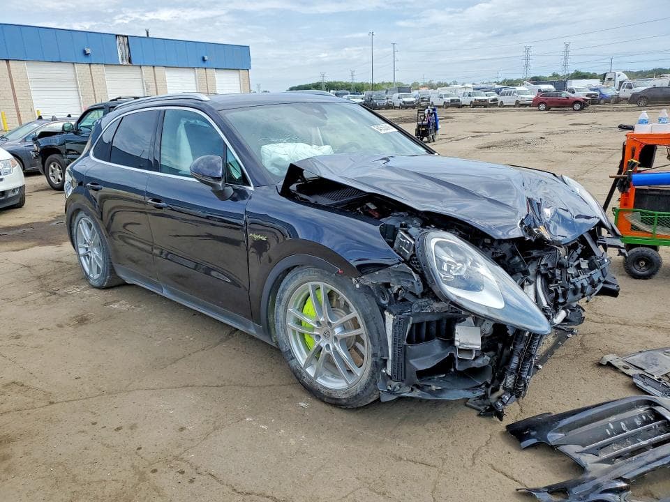 2020 PORSCHE CAYENNE E-HYBRID 4