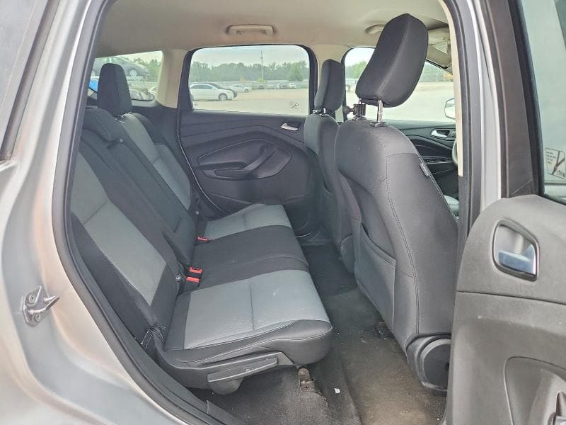 2018 FORD ESCAPE SE 11