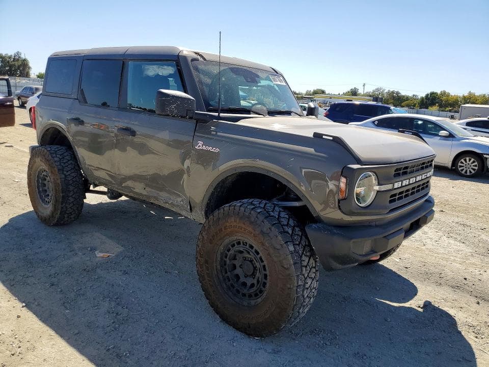 2025 FORD BRONCO BIG BEND 4
