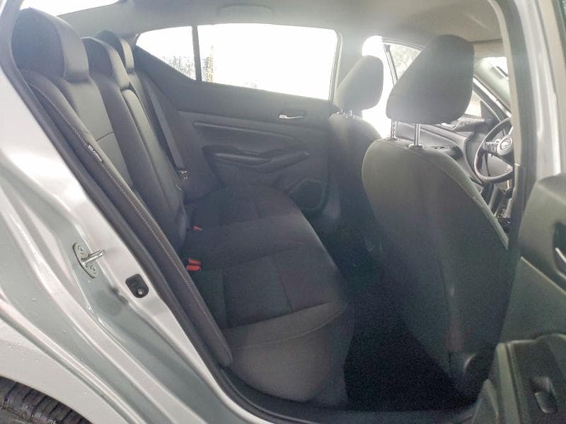 2022 NISSAN ALTIMA S 10